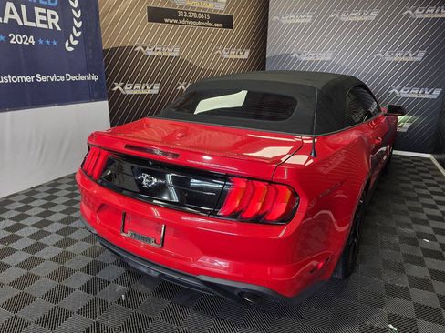 Used 2020 Ford Mustang Premium RWD image 11