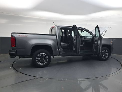 Used 2022 Chevrolet Colorado Z71 RWD image 38