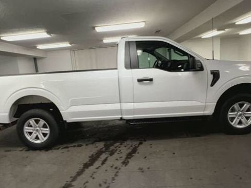Used 2024 Ford F150 XL w/ Equipment Group 103A High AWD/4WD image 9