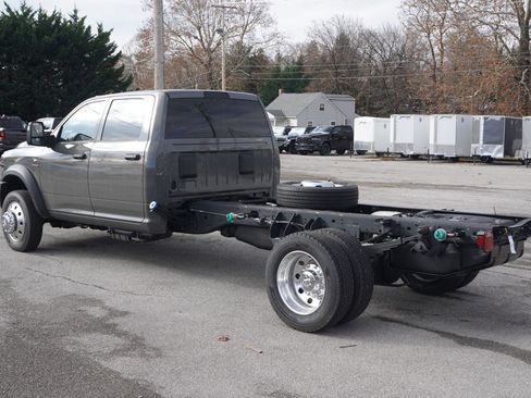 New 2026 RAM 5500 Tradesman w/ Chrome Appearance Group image 6