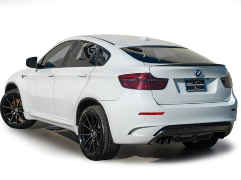 Used 2012 BMW X6 M image 10