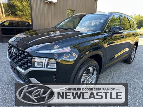 Used 2023 Hyundai Santa Fe SEL image 1