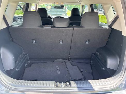Used 2023 Kia Soul LX w/ LX Technology Package FWD image 10