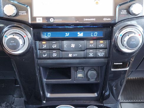 Used 2020 Toyota 4Runner TRD Pro AWD/4WD image 19