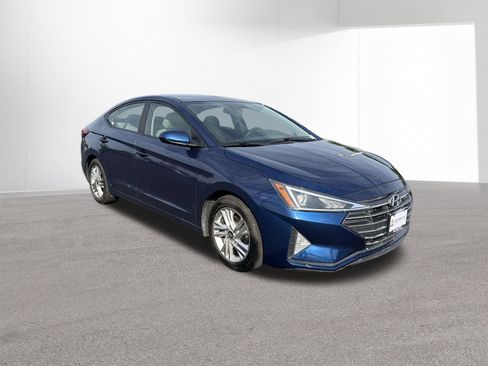 Used 2019 Hyundai Elantra SEL FWD image 2