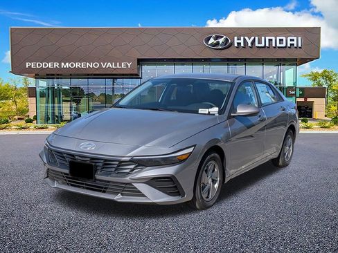 New 2026 Hyundai Elantra SE image 8