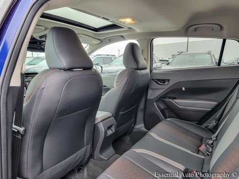 New 2025 Subaru Crosstrek 2.5i Limited w/ Crosstrek Mirror Package image 12