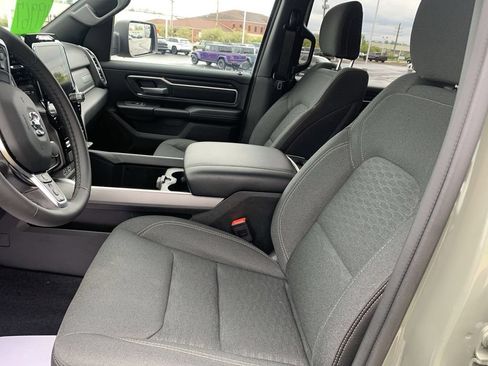 Used 2026 RAM 1500 Big Horn AWD/4WD image 3