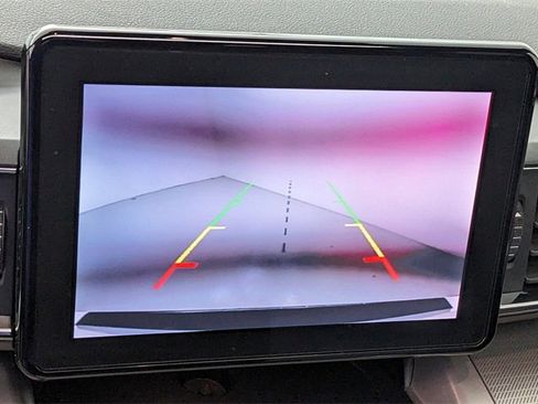 Certified 2023 Ford Explorer XLT w/ Equipment Group 202A image 27