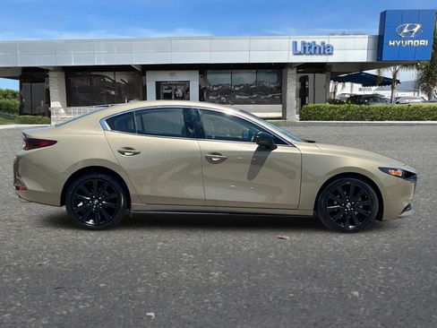 Used 2024 MAZDA MAZDA3 s AWD/4WD image 9