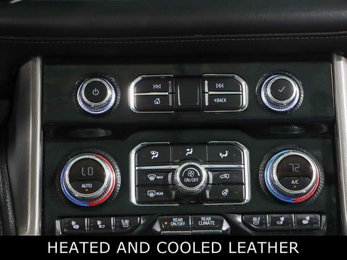 Used 2023 GMC Yukon XL Denali w/ Advanced Technology Package AWD/4WD image 21