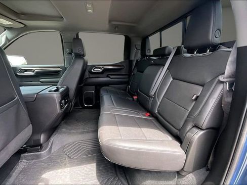 Used 2024 Chevrolet Silverado 1500 LT Trail Boss w/ Convenience Package II AWD/4WD image 25