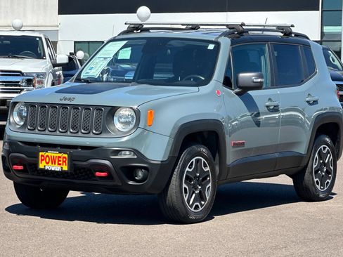 Used 2016 Jeep Renegade Trailhawk AWD/4WD image 8