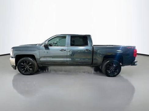 Used 2018 Chevrolet Silverado 1500 LT w/ True North Edition AWD/4WD image 10