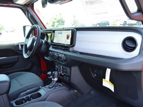 New 2025 Jeep Wrangler Sport S image 31