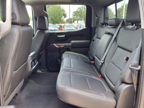 Used 2021 Chevrolet Silverado 1500 LTZ w/ LTZ Premium Package RWD image 18