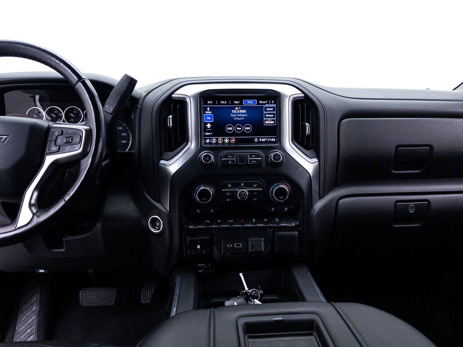 Used 2020 Chevrolet Silverado 1500 LT Trail Boss AWD/4WD image 13