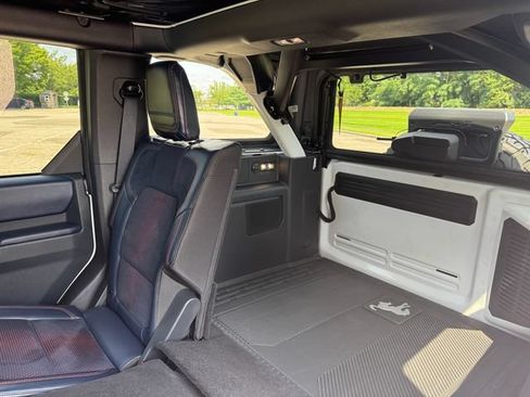 Used 2024 Ford Bronco Raptor w/ Interior Carbon Fiber Pack 6 AWD/4WD image 16