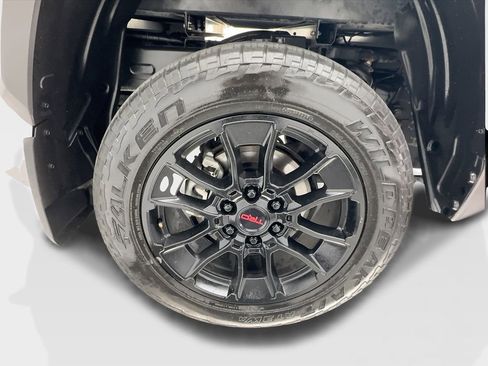 Used 2024 Toyota Tundra SR5 AWD/4WD image 18