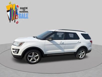 Used 2017 Ford Explorer XLT
