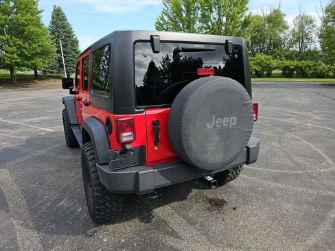 Used 2016 Jeep Wrangler Unlimited Sport w/ Quick Order Package 24S AWD/4WD image 3