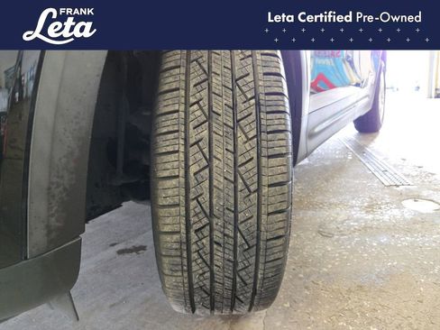 Used 2021 Mercedes-Benz GLB 250 w/ Premium Package image 26