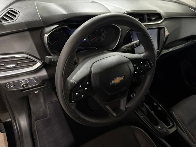 Used 2021 Chevrolet TrailBlazer LT w/ Convenience Package FWD image 18