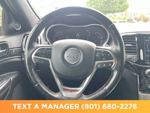 Used 2020 Jeep Grand Cherokee Trailhawk w/ Trailhawk Luxury Group AWD/4WD image 14