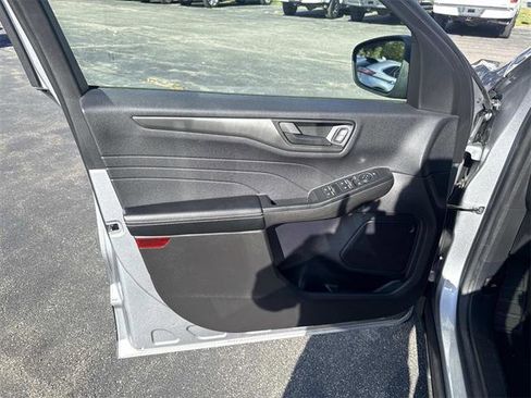 Used 2024 Ford Escape Active image 50