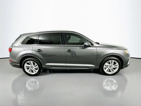 Used 2021 Audi Q7 2.0T Premium Plus w/ Premium Plus Package AWD/4WD image 4