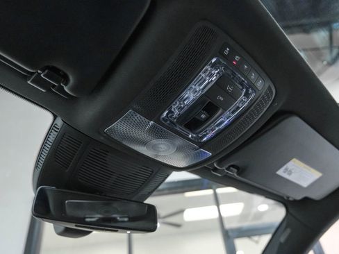 Used 2020 Mercedes-Benz GLS 580 4MATIC image 22