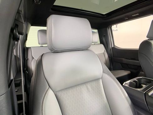 New 2025 Ford F150 Lightning Lariat image 25