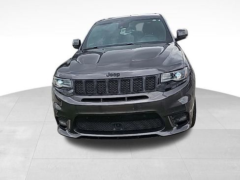 Used 2018 Jeep Grand Cherokee SRT image 6
