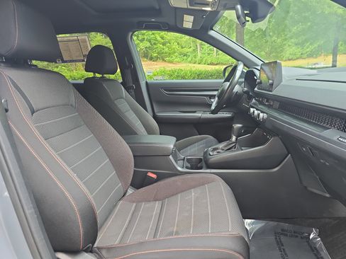Used 2023 Honda CR-V Sport image 10