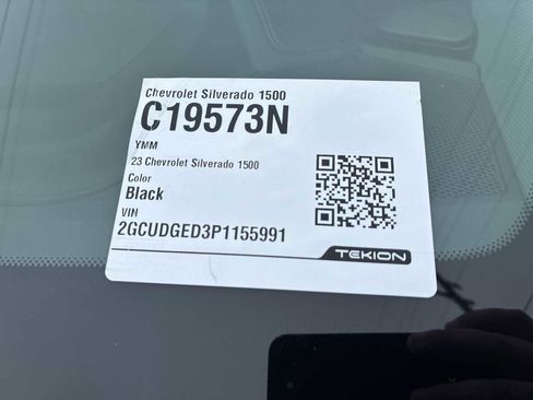 Certified 2023 Chevrolet Silverado 1500 LTZ w/ LTZ Convenience Package II image 34