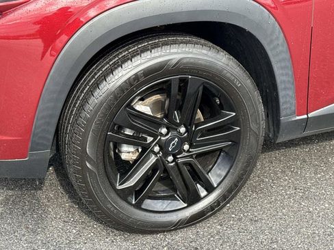 Used 2024 Chevrolet Trax ACTIV w/ Sunroof Package FWD image 30