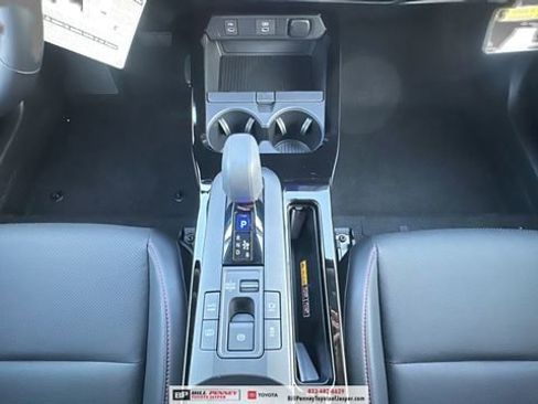 New 2026 Toyota Prius Plug-In Hybrid FWD image 9