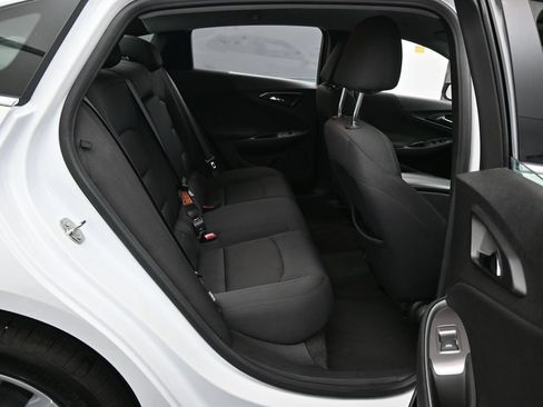 Used 2024 Chevrolet Malibu LT FWD image 33