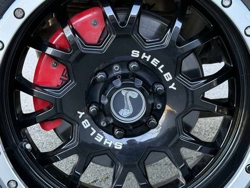 Used 2019 Ford F150 Lariat w/ Equipment Group 502A Luxury AWD/4WD image 46