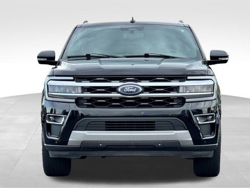 Used 2022 Ford Expedition Max Limited RWD image 2
