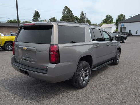Used 2019 Chevrolet Suburban LT w/ Off-Road Package AWD/4WD image 8
