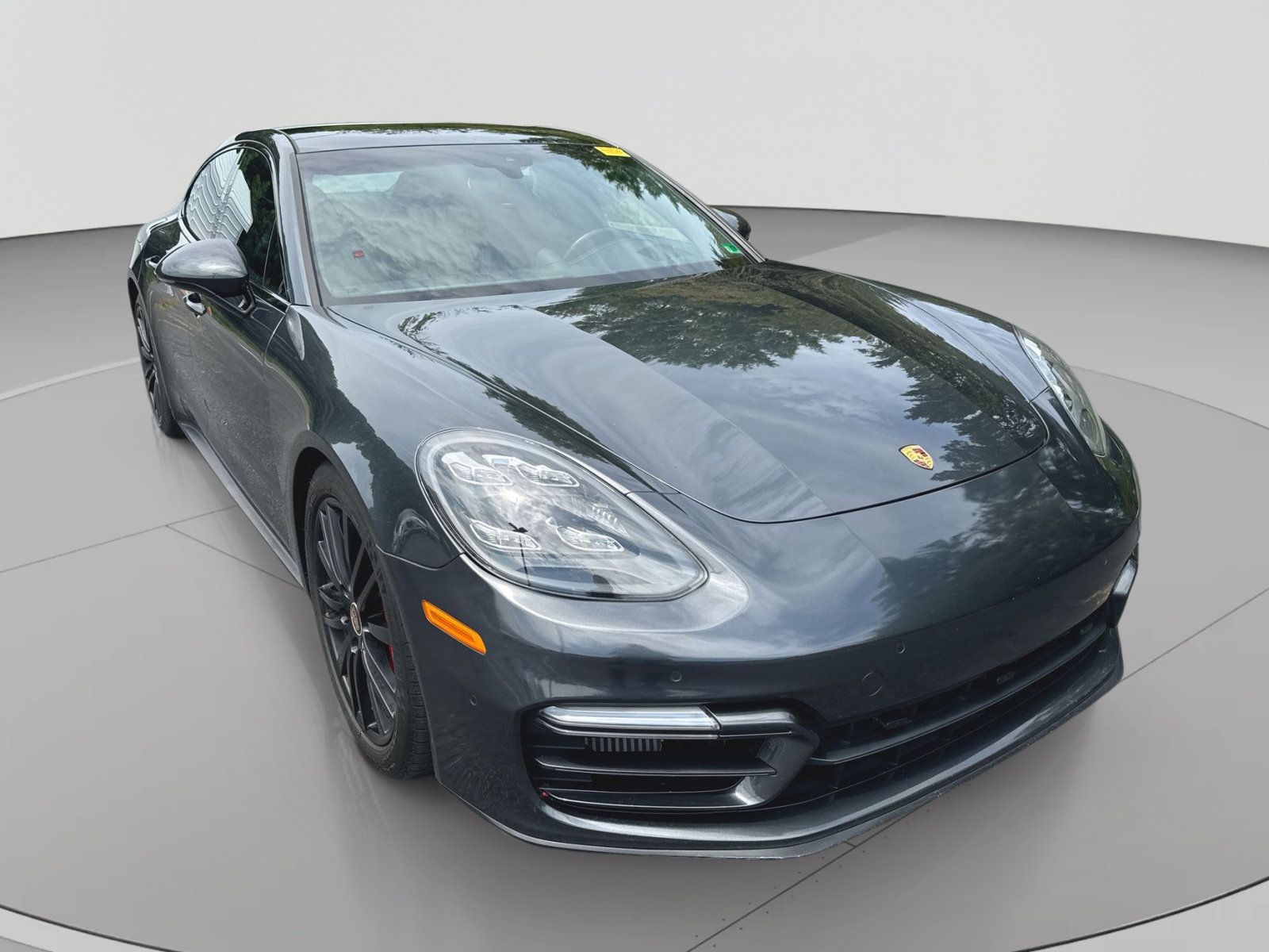 Used 2021 Porsche Panamera GTS AWD/4WD image 3