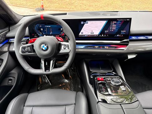 New 2026 BMW M5 Touring AWD/4WD image 19