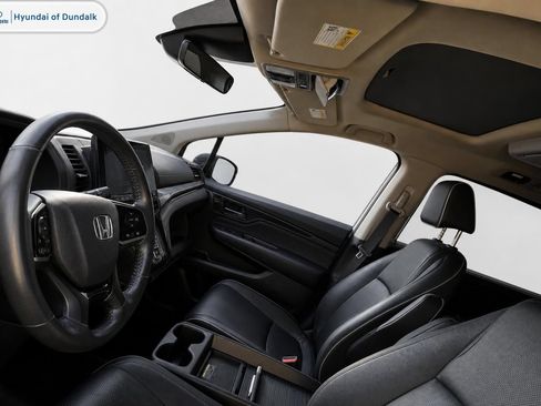 Used 2023 Honda Odyssey Elite image 7