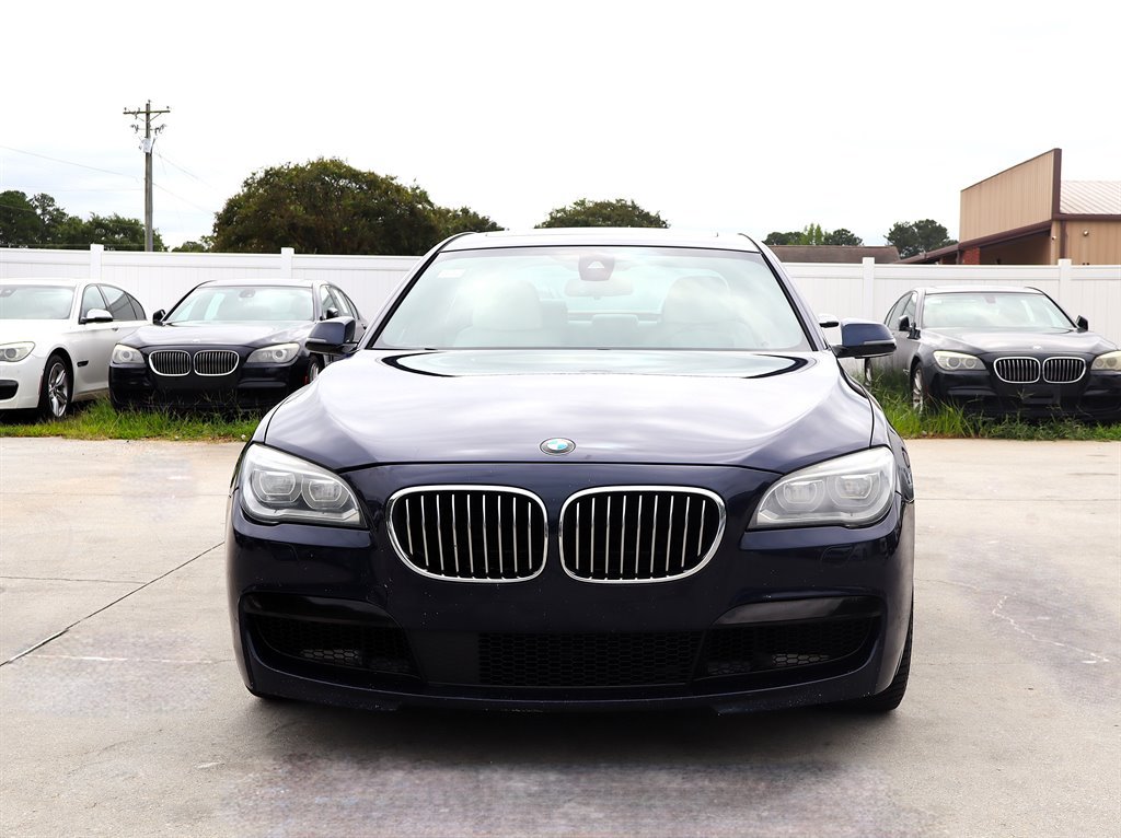 Used 2015 BMW 750Li RWD image 2