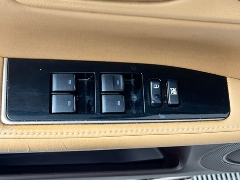 Used 2018 Lexus ES 350 w/ Premier Package FWD image 16