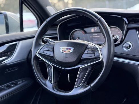 Used 2023 Cadillac XT5 Premium Luxury image 24