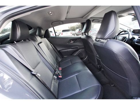 Used 2023 Toyota Prius Limited w/ Limited Premium Package FWD image 10