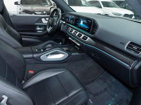 Used 2020 Mercedes-Benz GLS 450 4MATIC w/ Convenience Package image 41