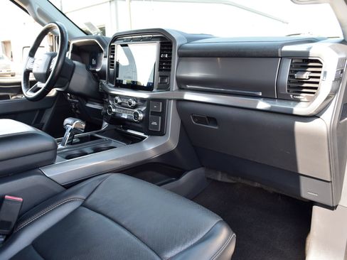 Used 2021 Ford F150 Lariat AWD/4WD image 23